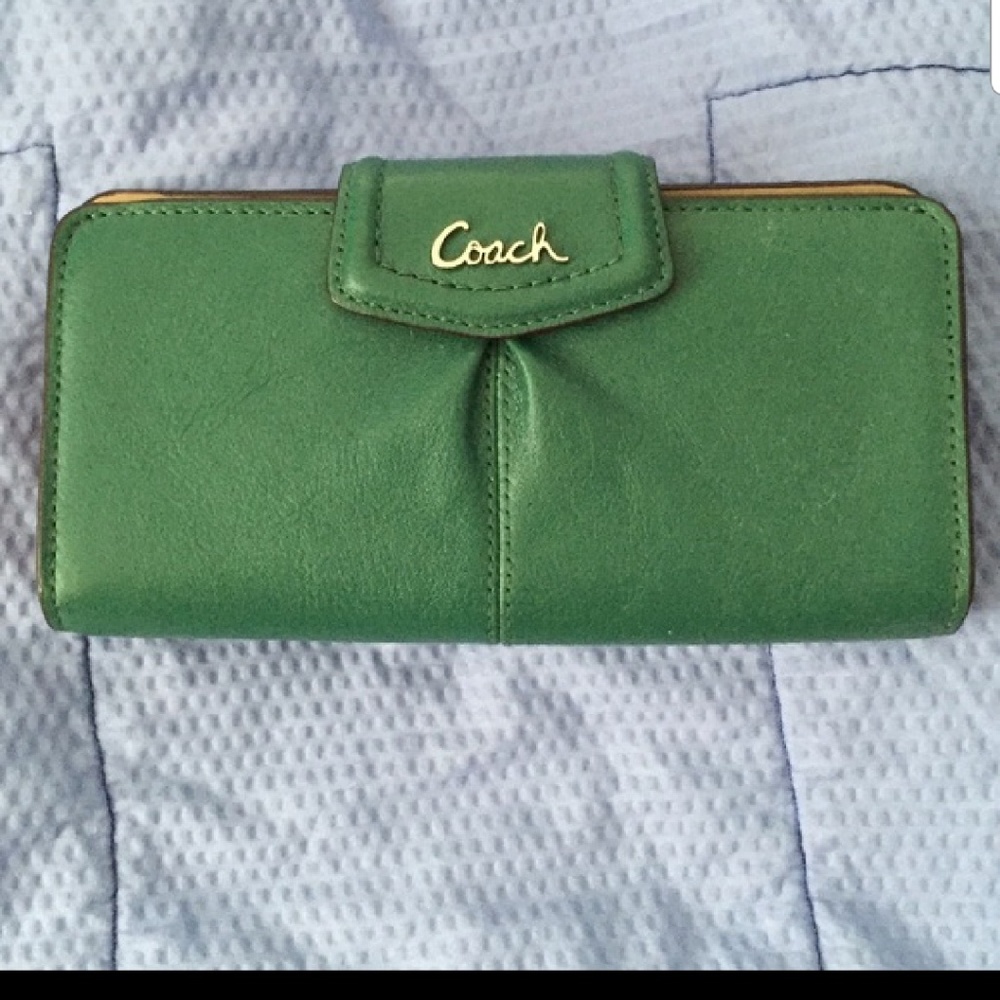 Green Ashley Coach Wallet